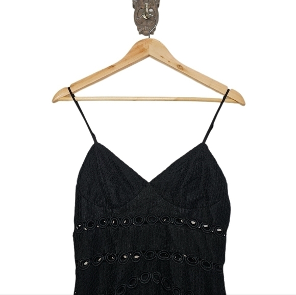 Bardot lace fluted strappy v-neck midi black dress size 4 - Picture 2 of 10
